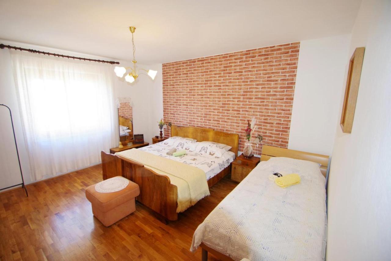 Apartment Ana Pula Exteriér fotografie