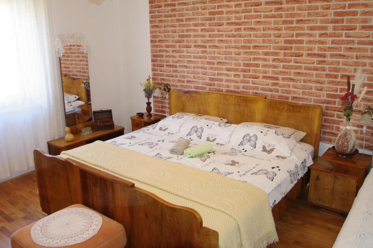 Apartment Ana Pula Exteriér fotografie