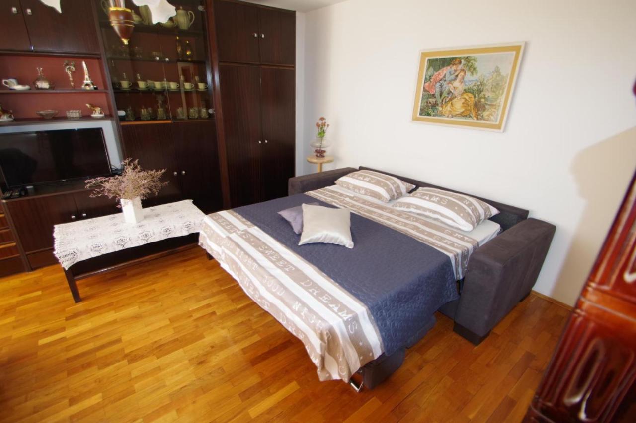 Apartment Ana Pula Exteriér fotografie